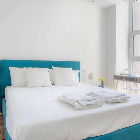 מילאנו Sunlit 1 Bedroom Apt Via Pirelli מראה חיצוני תמונה