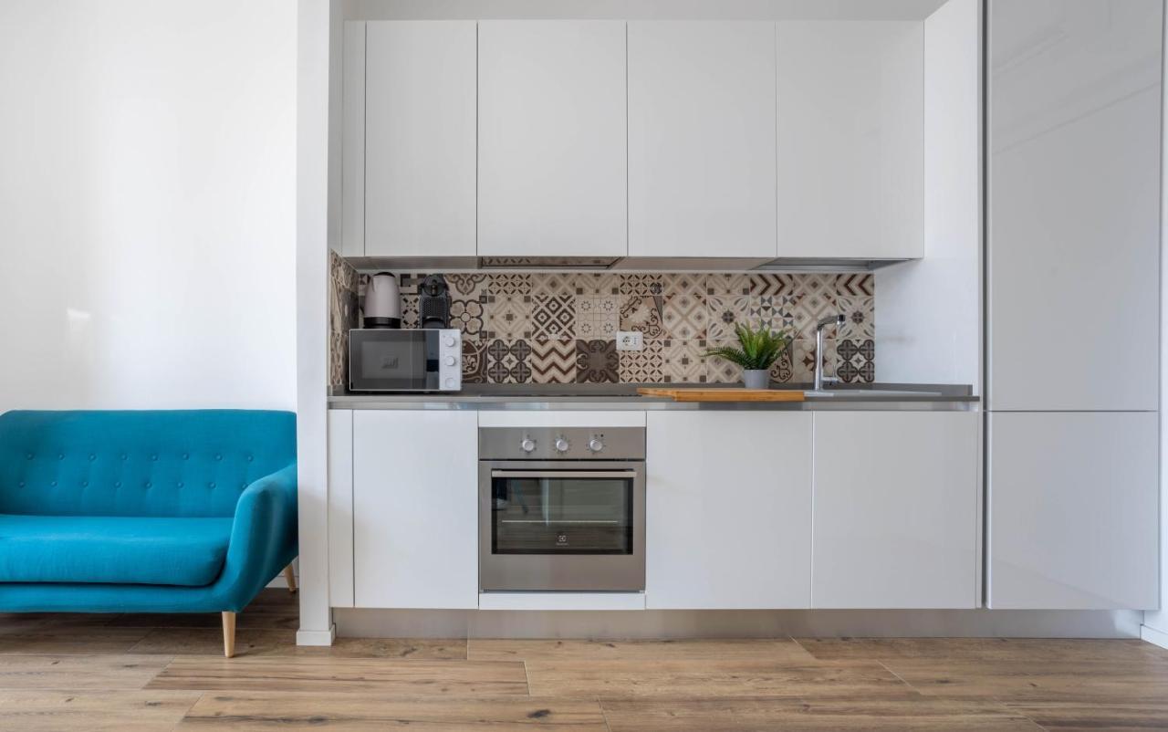 מילאנו Sunlit 1 Bedroom Apt Via Pirelli מראה חיצוני תמונה