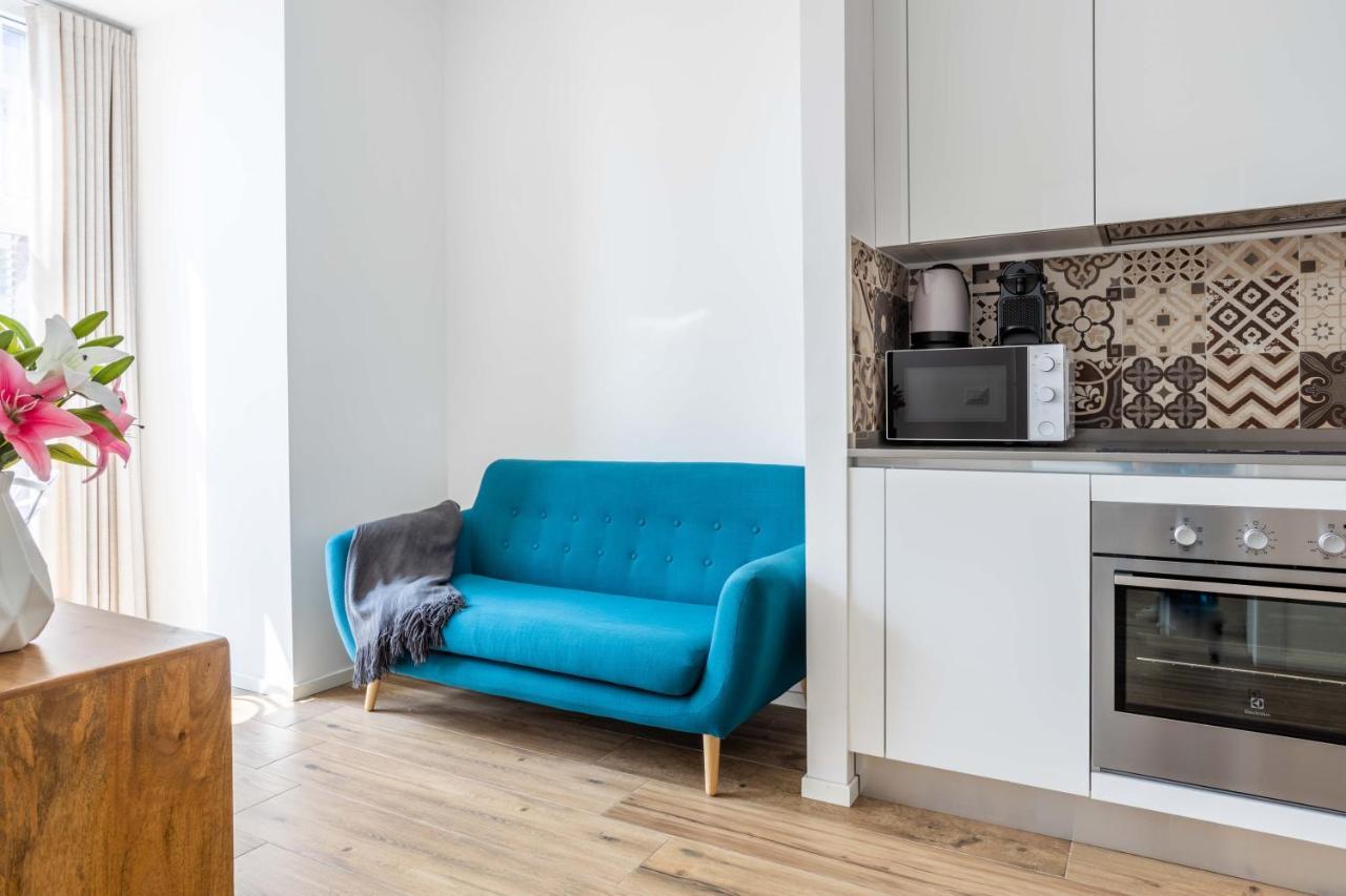 מילאנו Sunlit 1 Bedroom Apt Via Pirelli מראה חיצוני תמונה